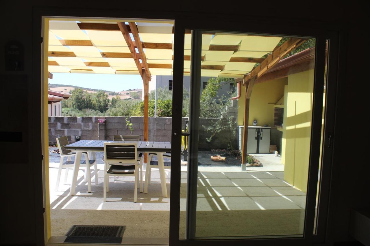 Siamanna "Sutt'E Su Sole" - Vacanza Nel Cuore Della Sardegna מראה חיצוני תמונה
